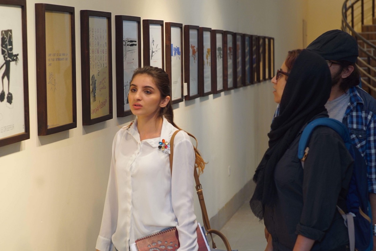 مدينة السليمانية تحتضن اول معرض للفن المعاصر – تصوير: ابراهيم فتاح